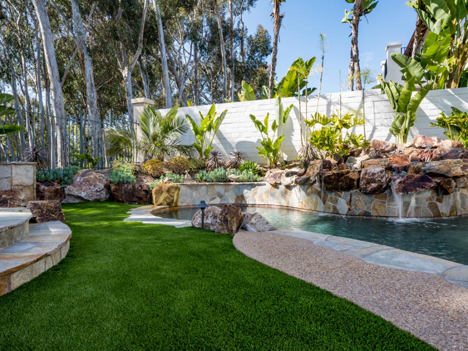 Synthetic Grass in Dana Point, Cal